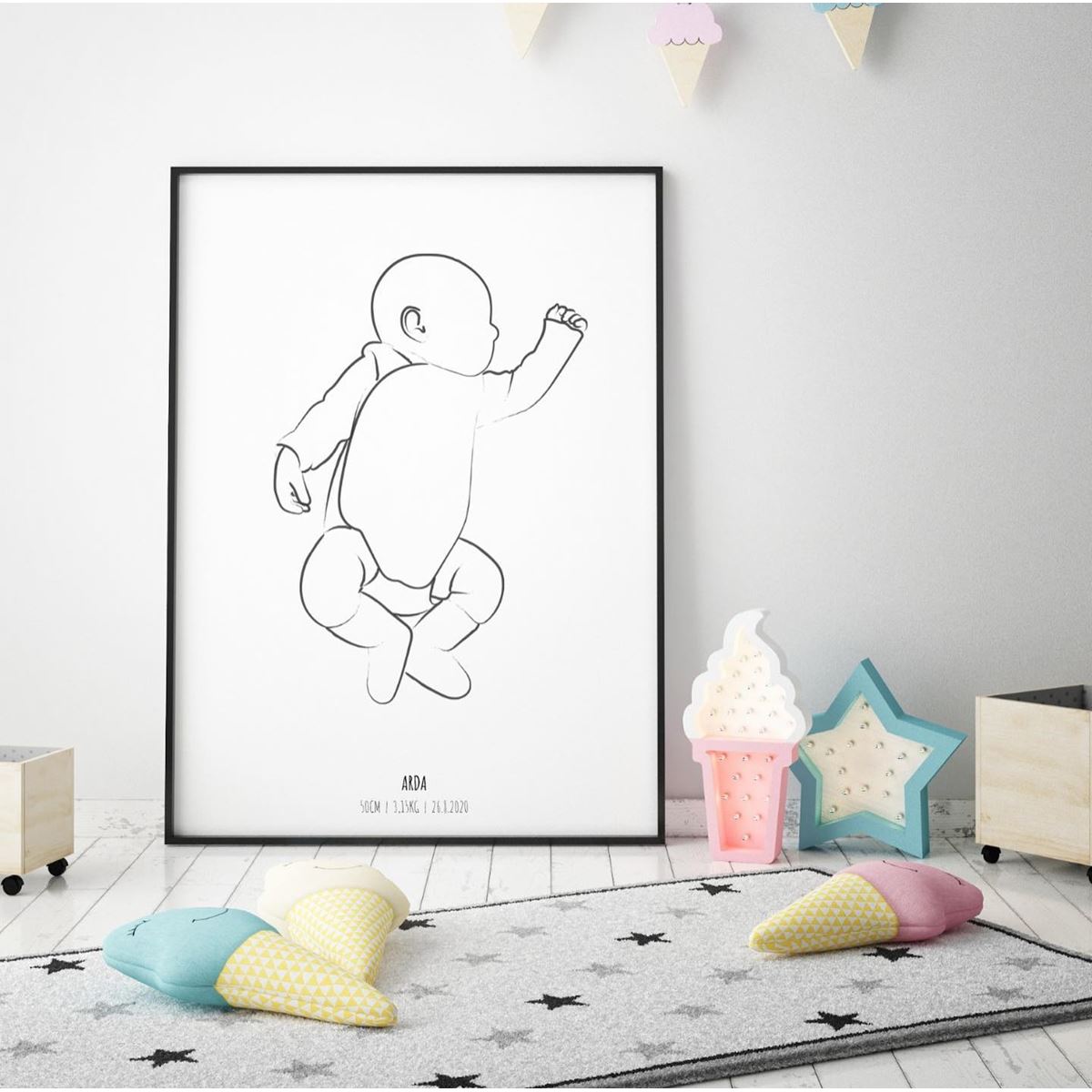 Siyah Beyaz Çizim Gerçek Boyut Bebek Doğum Posteri